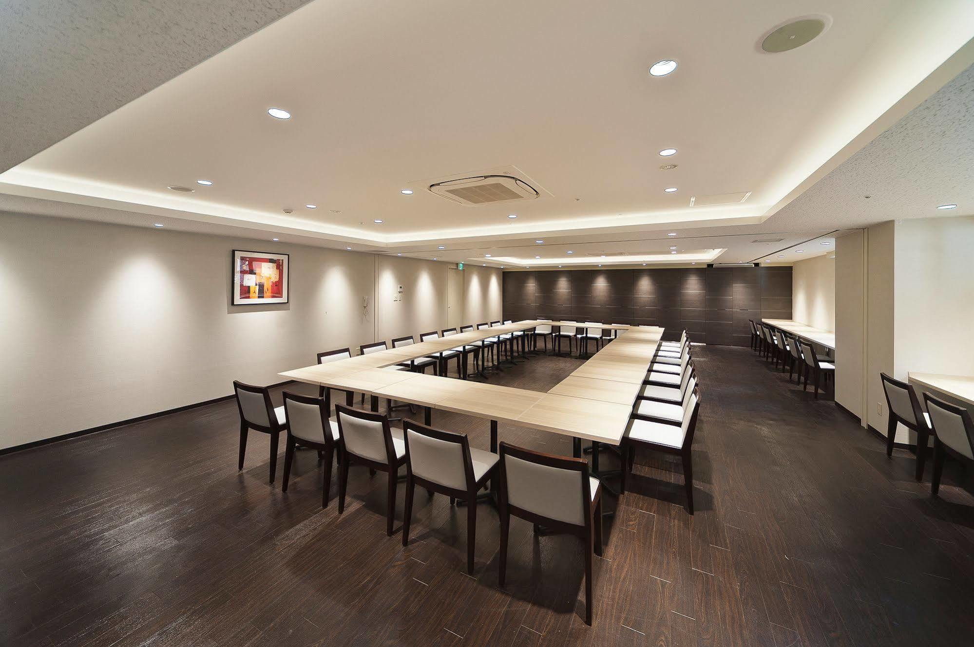 טוקיו New Central Hotel מראה חיצוני תמונה